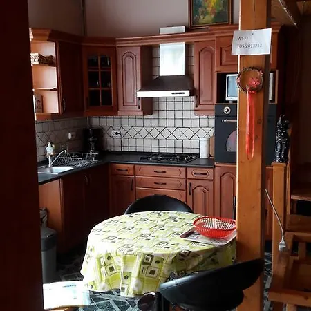 Attila Apartmanhaz Apartament *