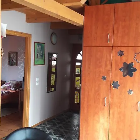 Attila Apartmanhaz Apartament